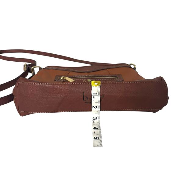 B.O.C. Born Concepts Crossbody Bag Brown Faux Leather Zip Top Saddle Style - Picture 14 of 14